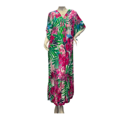 Robe colorée à motifs de fleurs roses et vertes