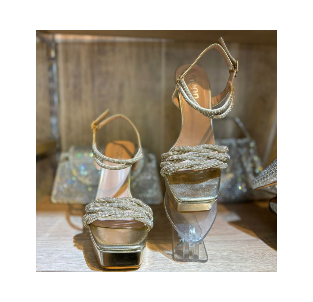 Sandales à talons plateforme strass doré