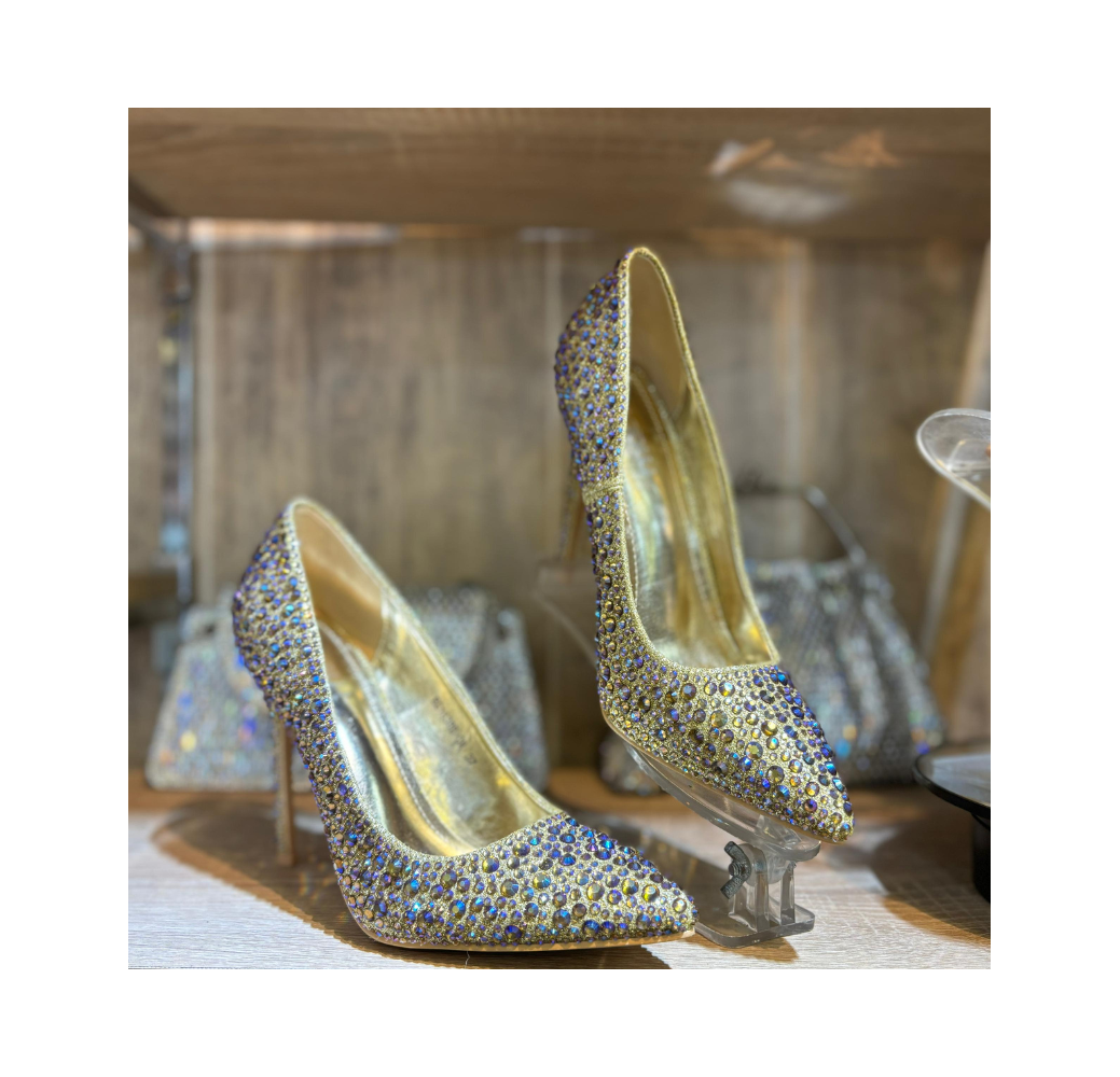 Escarpins doré à perles violettes