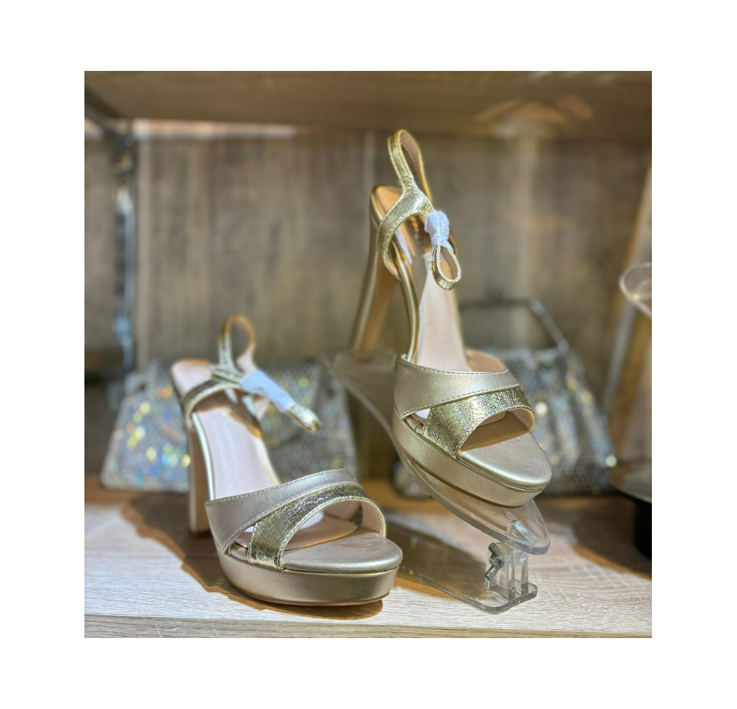 Sandales à talons plateforme doré