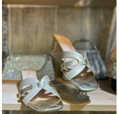 Mules élégantes doré