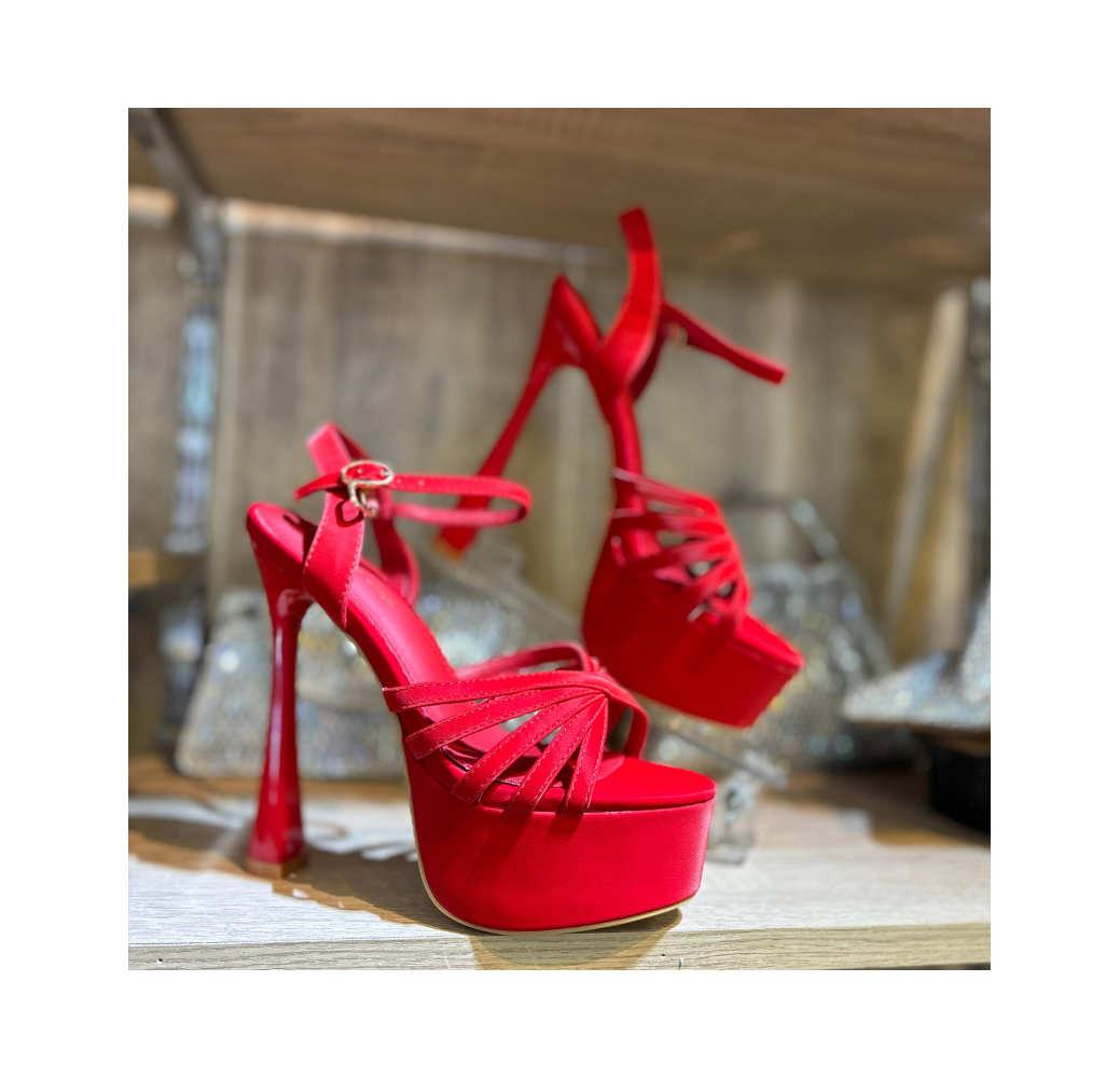 Sandales à plateforme satinées rouge