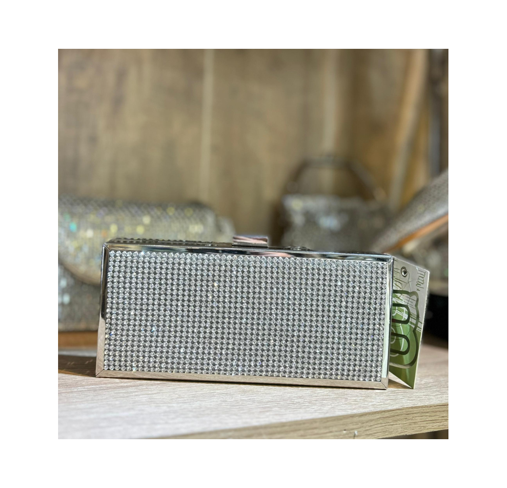 Pochette carrée à strass argenté