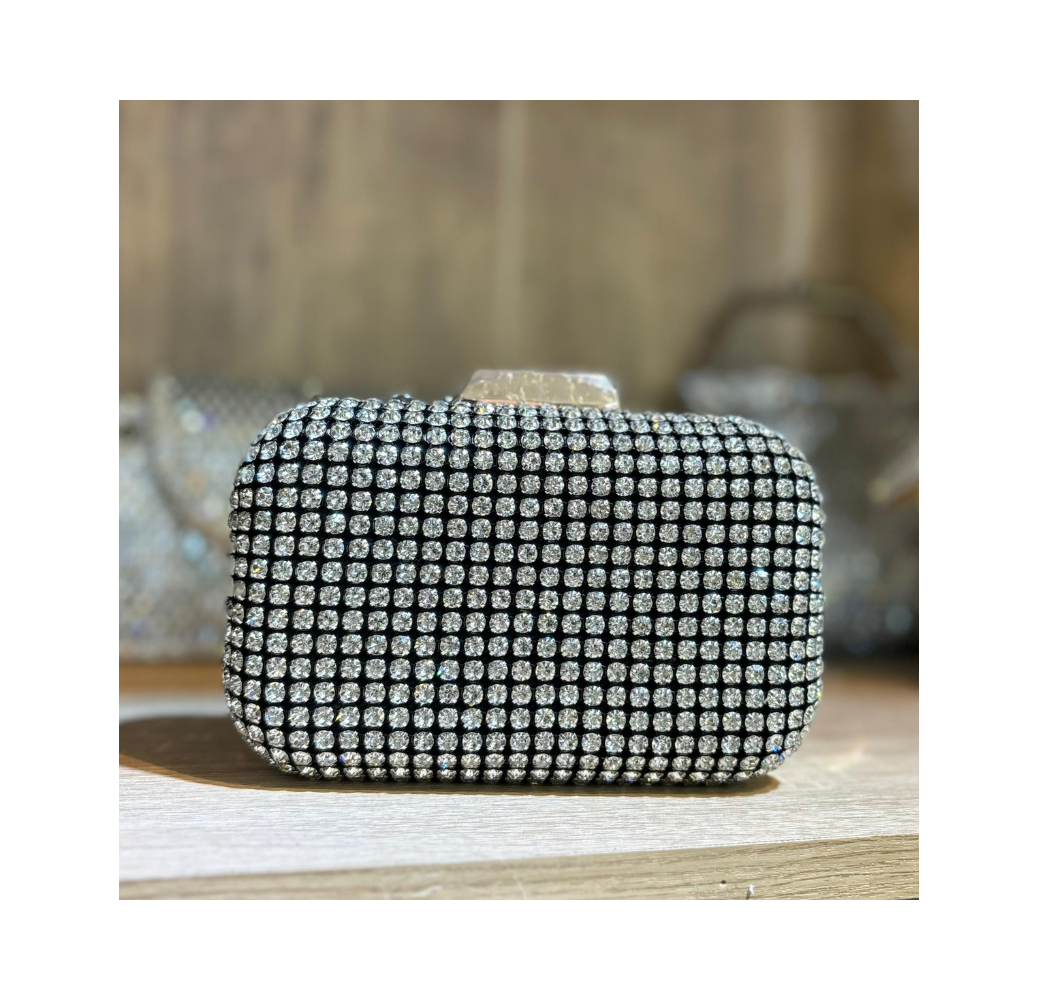 Pochette arrondi noir a strass 