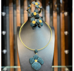 Parure moderne en zircon authentique rincé avec de l’or