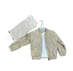 Ensemble complet : veste, haut et pantalon