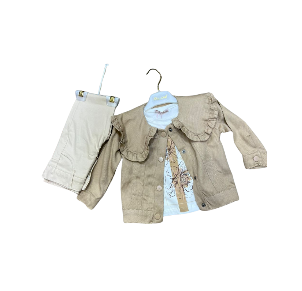 Ensemble complet : veste, haut et pantalon