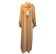 Hijab long avec élastique marron clair – Boutique Aidoo