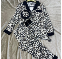 Ensemble Deux Pièces Pyjama Imprimé Léopard – Reve d’Elle