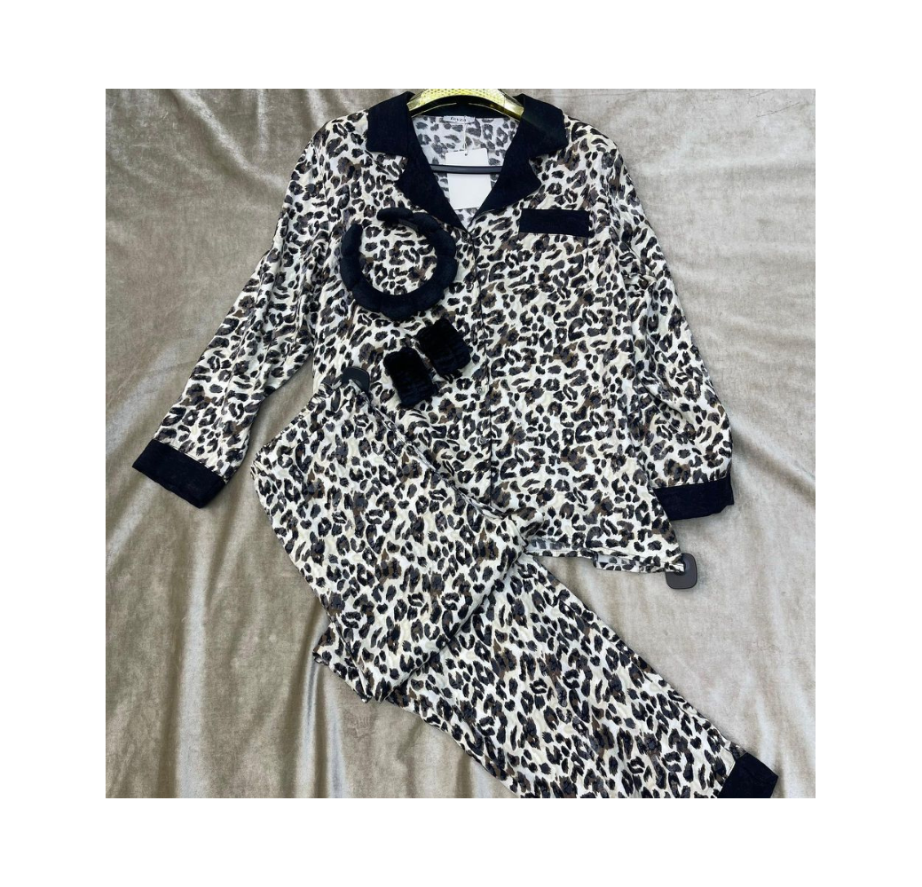 Ensemble Deux Pièces Pyjama Imprimé Léopard – Reve d’Elle