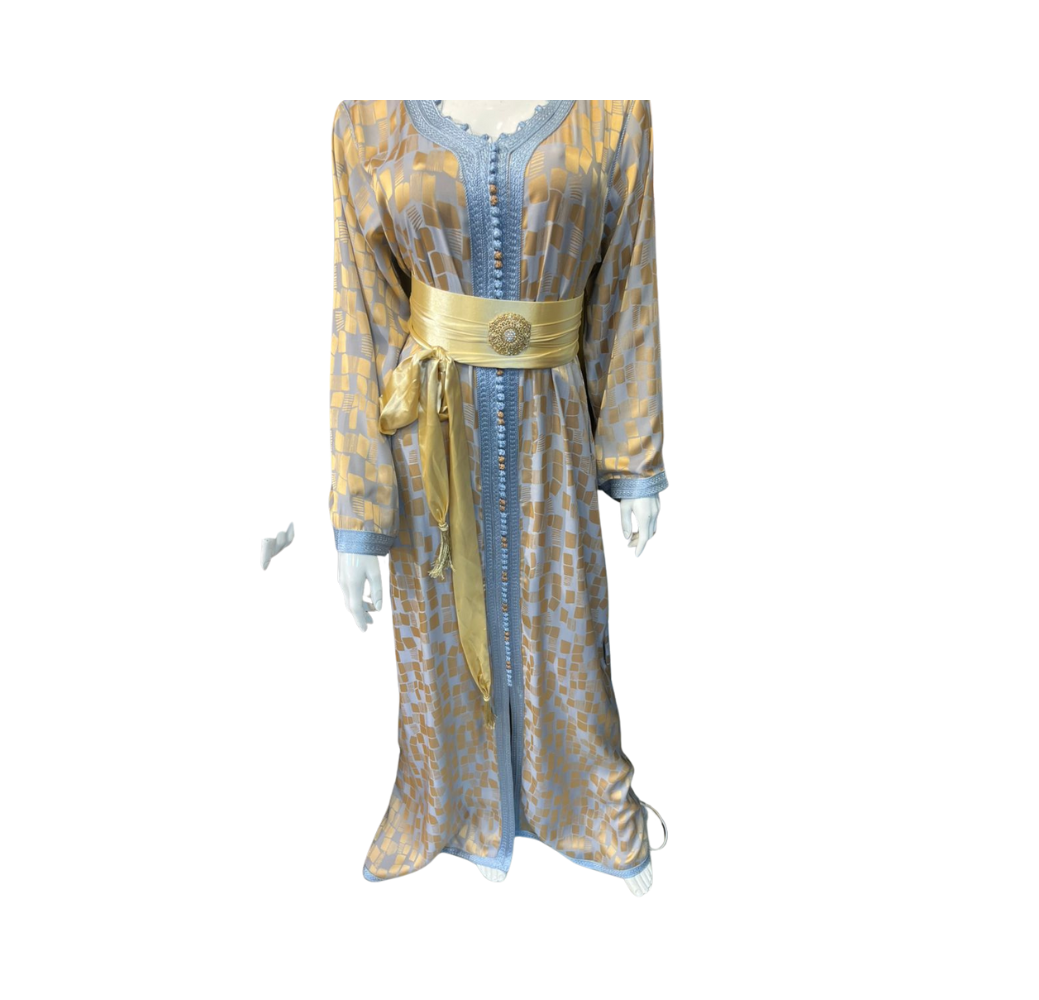 Caftan marocain élégant bleu et doré