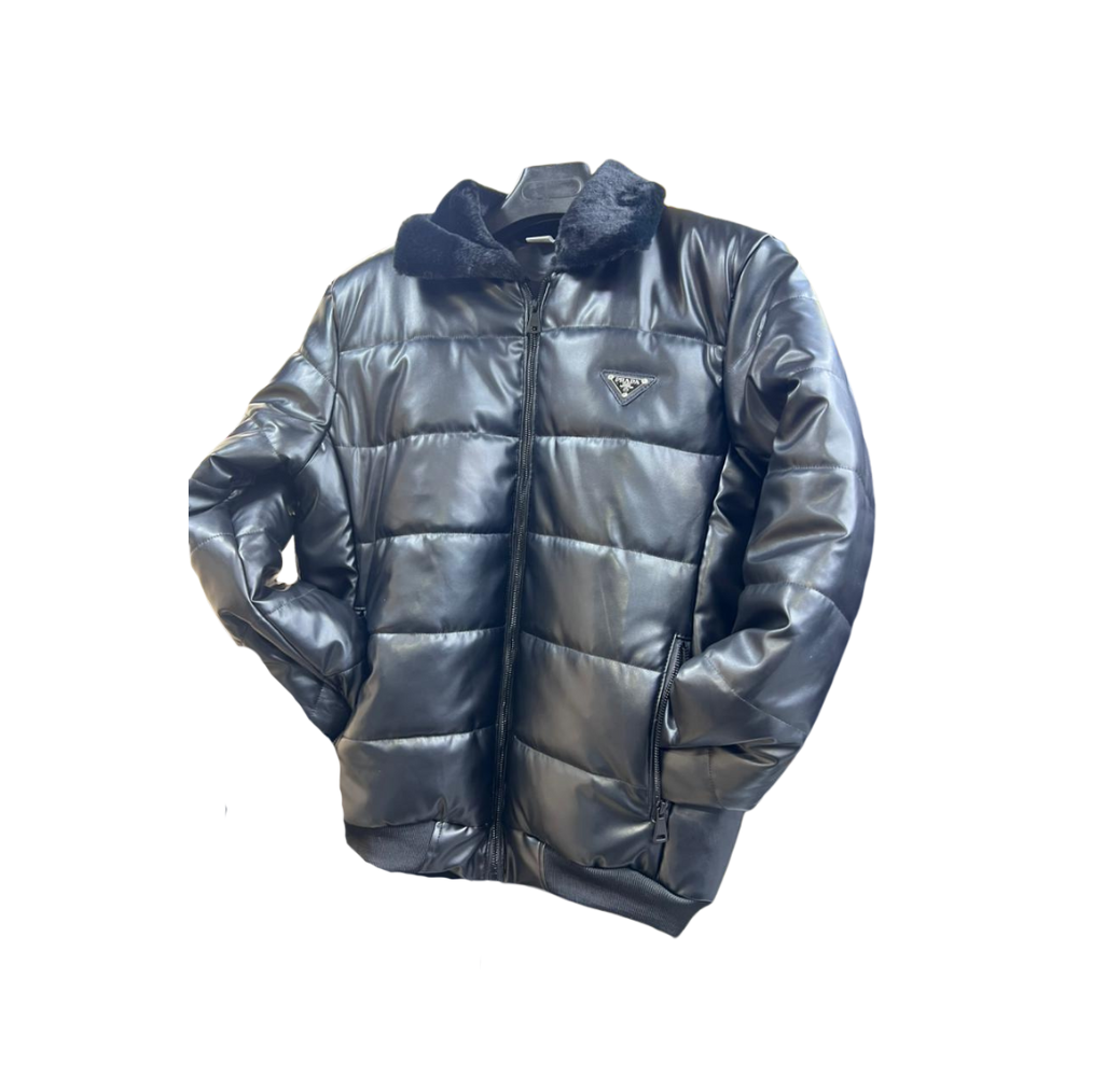 Veste en cuir avec col en fourrure luxueux